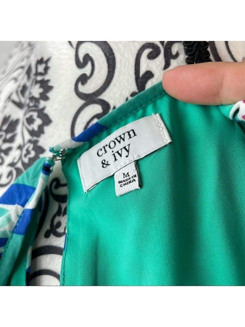 Crown & Ivy Leaf Print Shift Midi Halter Dress - Picture 7 of 8